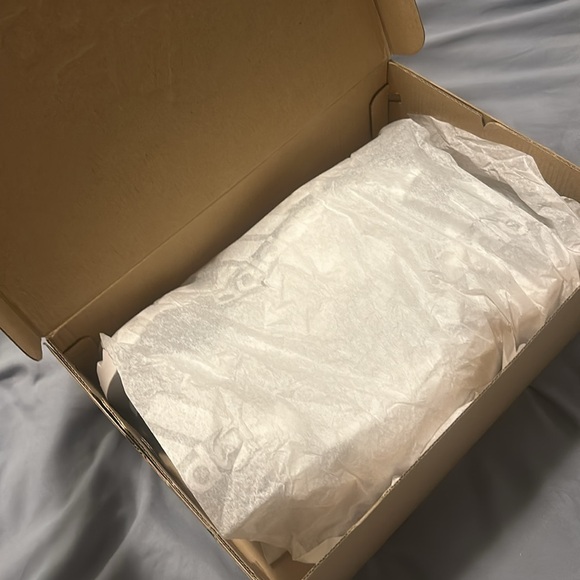 NIB Adidas TERREX SWIFT R2 GTX hiking shoe - Picture 8 of 8